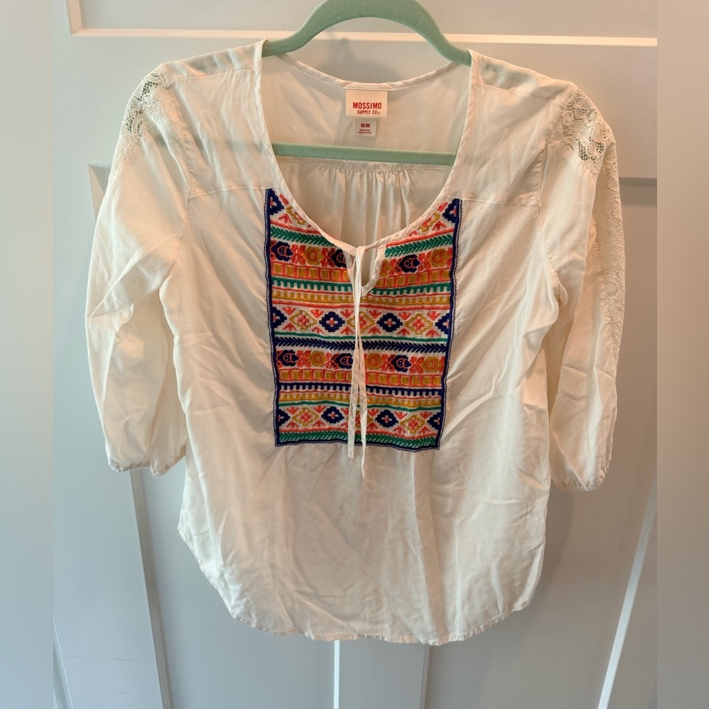 Boho Embroidered Peasant Blouse Medium Lace Shoulder Festival Top